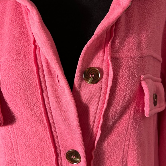 Like New bright pink tunic/Shacket!  Super soft, oversized medium.  worn once! - Picture 2 of 2